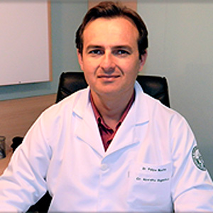 Dr. Felipe Roche